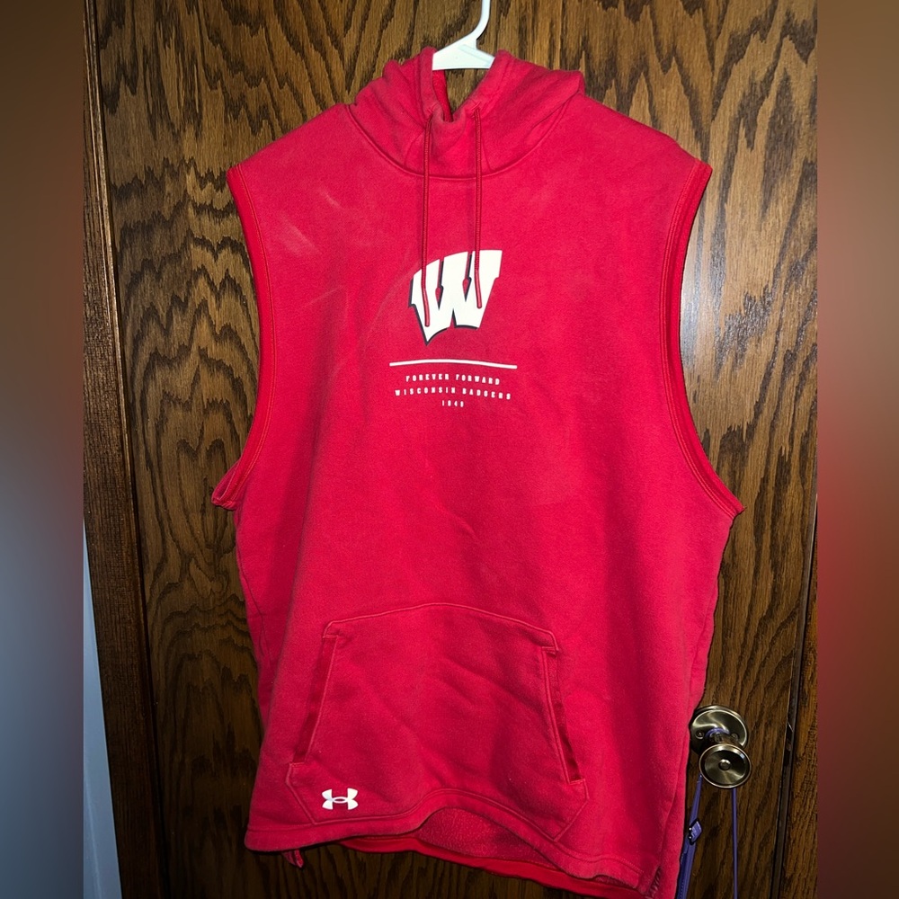 Wisconsin sleeveless hoodie